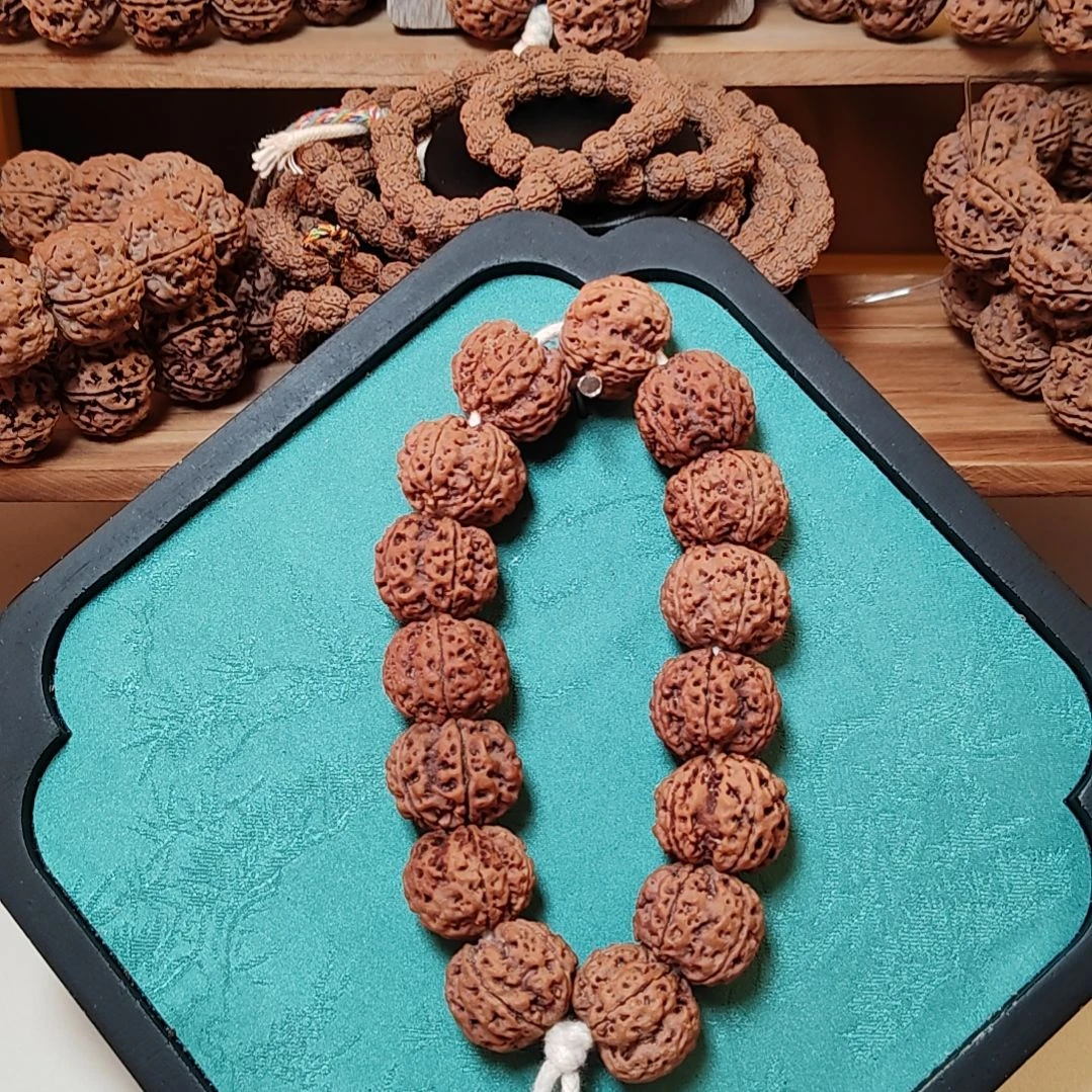 手串金刚菩提梁梅花