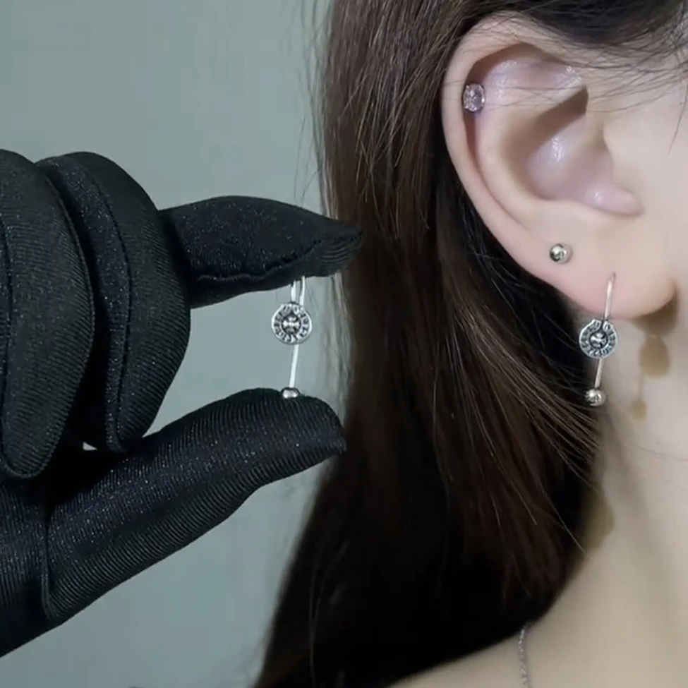 穿刺【耳饰】 气质时尚简约设计感耳钉复古做旧拧扣耳环C004