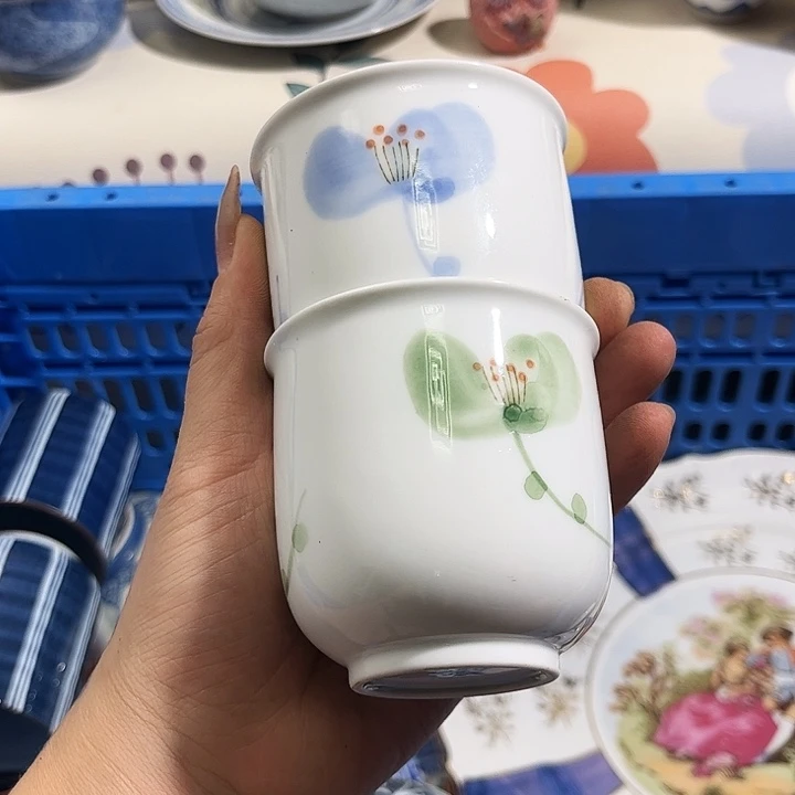 瓷片w****ა爱淘6666688888