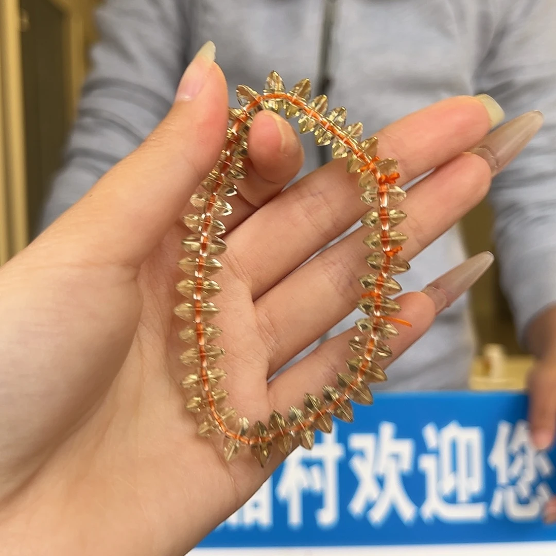 水晶手串未镶嵌天然水晶手串