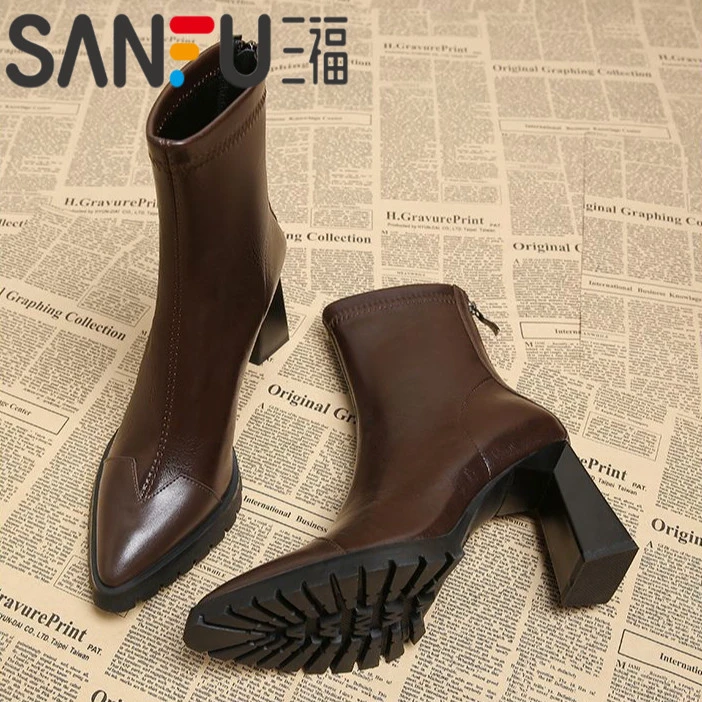 三福女款秋冬加绒裸靴小个子增高棕色厚底羊皮短靴尖头法式瘦瘦靴