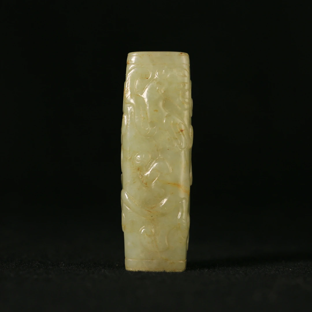 25C5    清   和田玉螭龙勒子