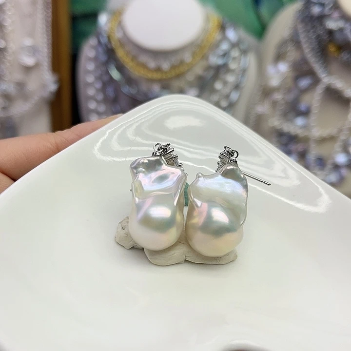 淡水珍珠耳饰未镶嵌