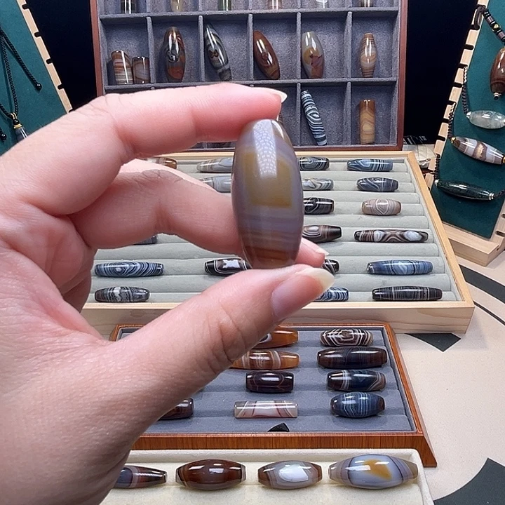 升***哥玛瑙/玉髓合金颈饰