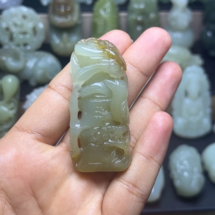 和田玉未镶嵌颈饰