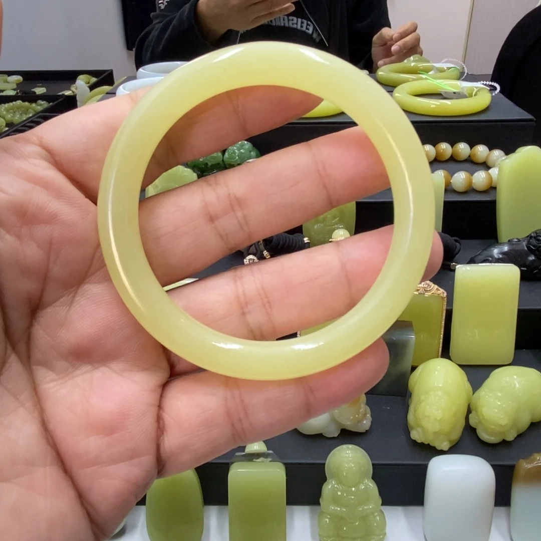 未镶嵌手链和田玉