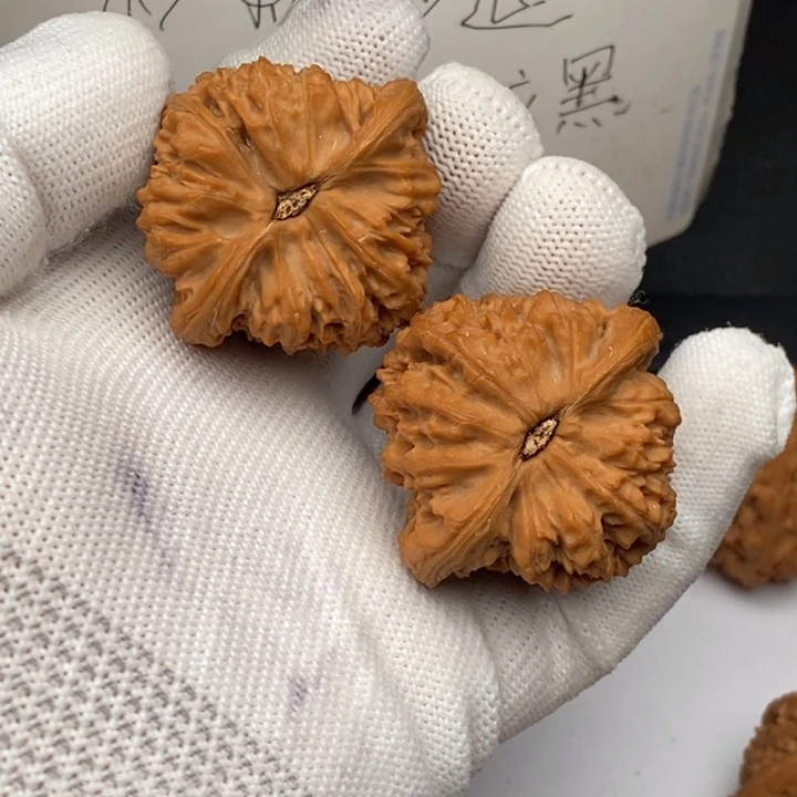 Y***丶文玩核桃把件南疆石43