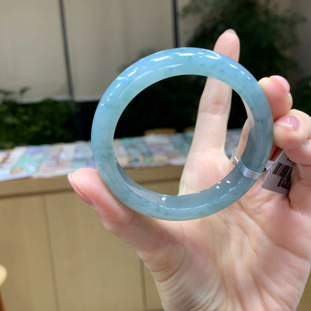 未镶嵌手镯翡翠不退不换