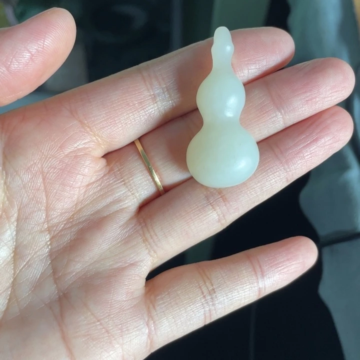 【闪购商品】颈饰未镶嵌和田玉