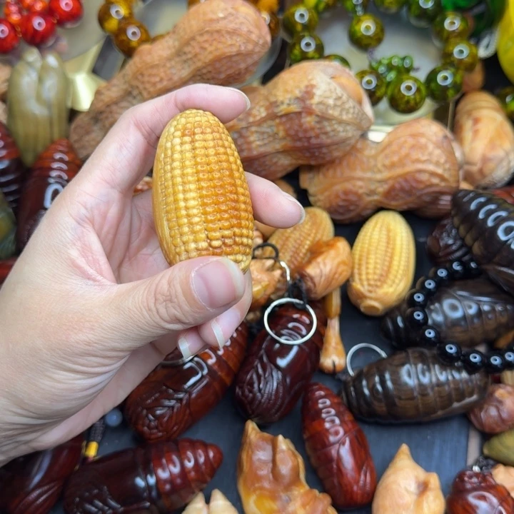 松木琥珀木文玩手串