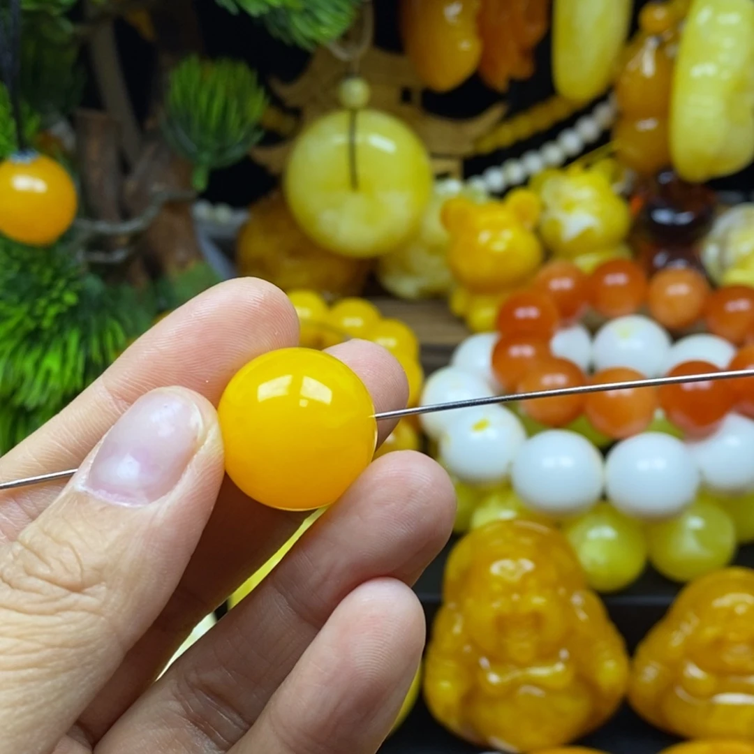 缘***无非金属鸡油黄20锁骨链