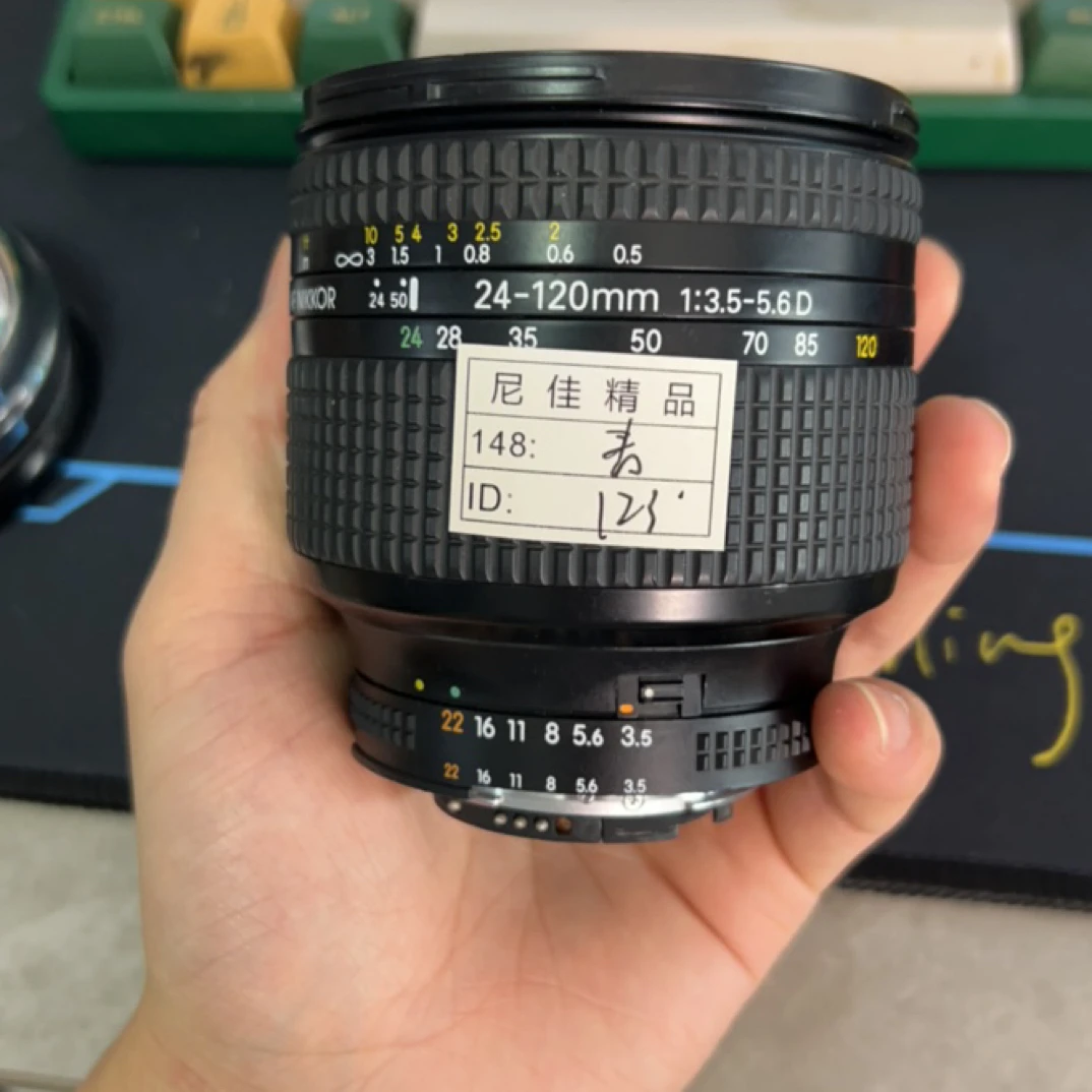 9新 Nikon/尼康 Canon/佳能 - 卡口 二手单反相机/镜头（无配件）
