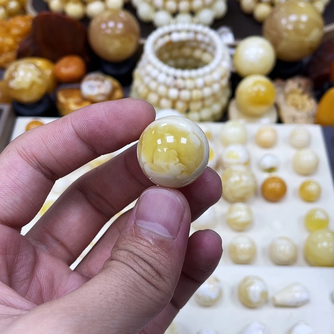 蜜蜡未镶嵌珠宝奇石21.8mm【溶洞妖花金瓷白】圆珠