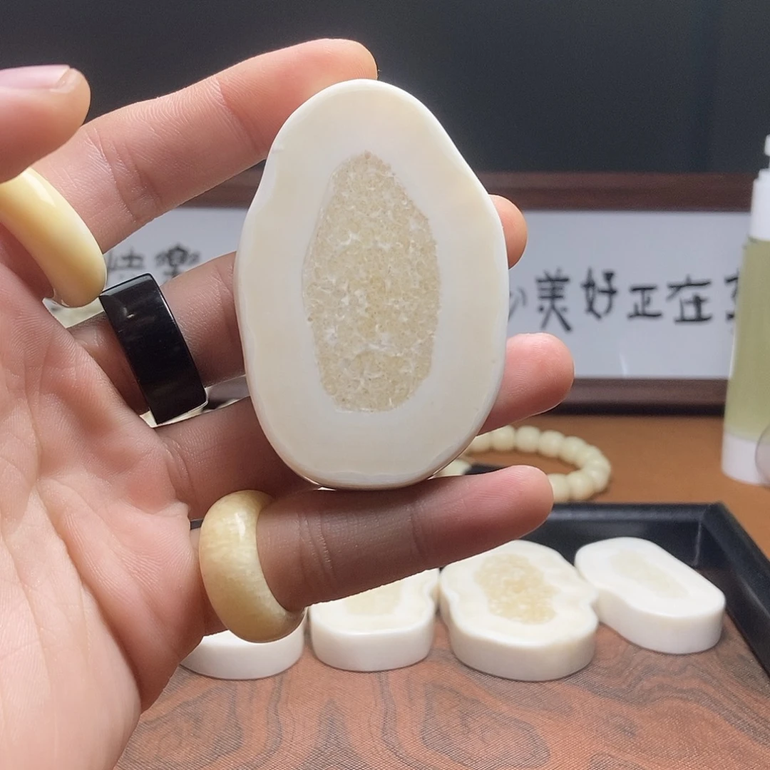 猛犸象牙手串/手链/手镯55.62g海胖全品饼子