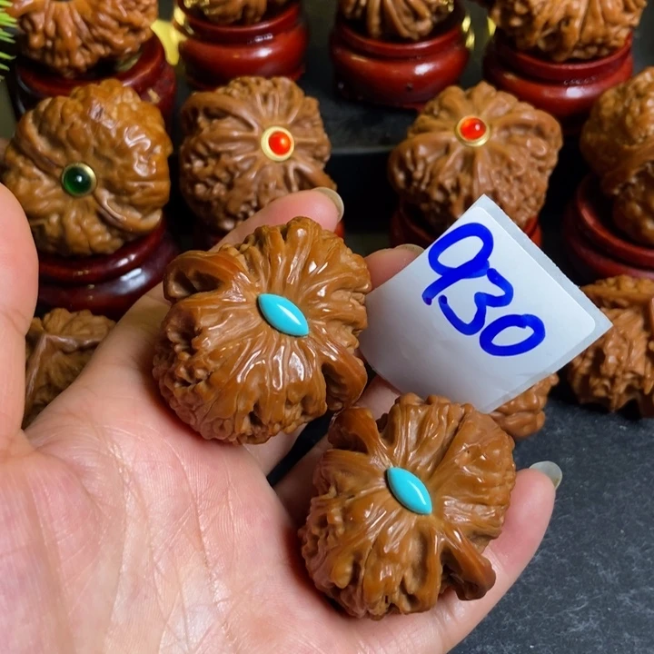 文玩核桃把件40白狮子930