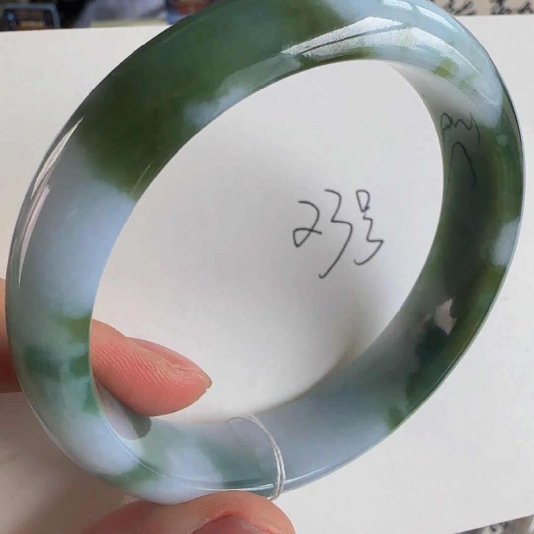 翡翠手镯未镶嵌老坑58