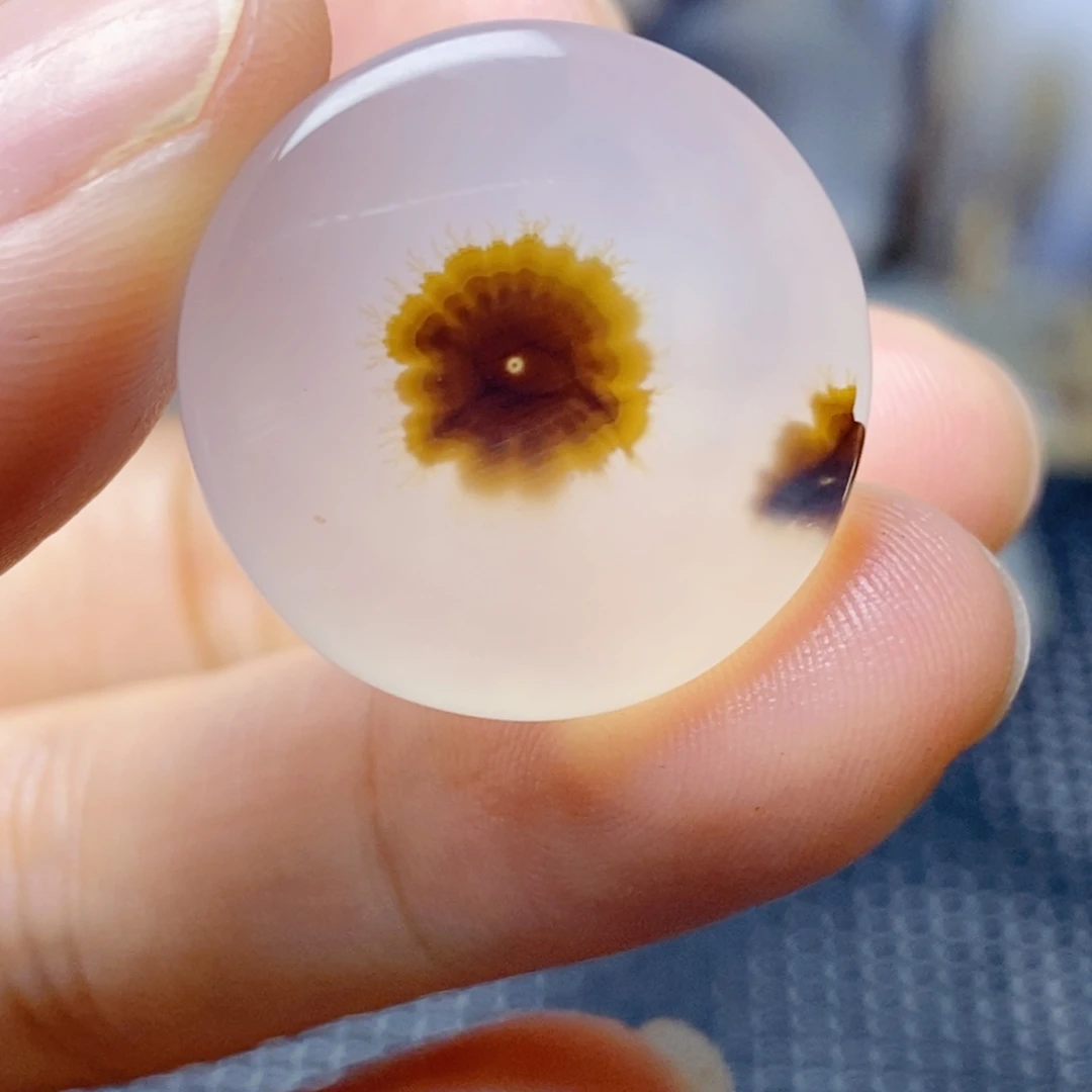 玛瑙/玉髓未镶嵌珠宝半成品