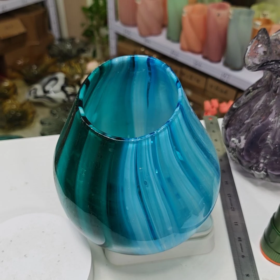 高23口9琉璃造型花瓶