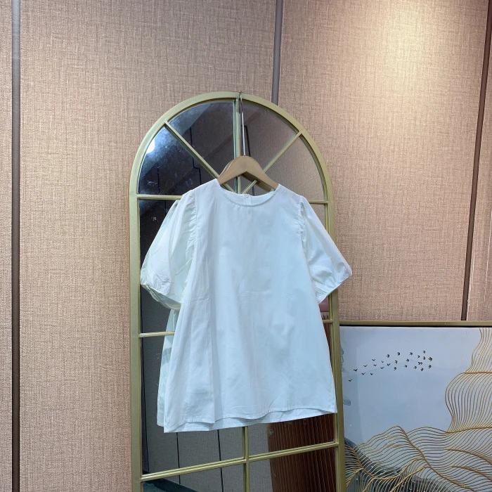 CR26孕妇白色上衣XL90-140