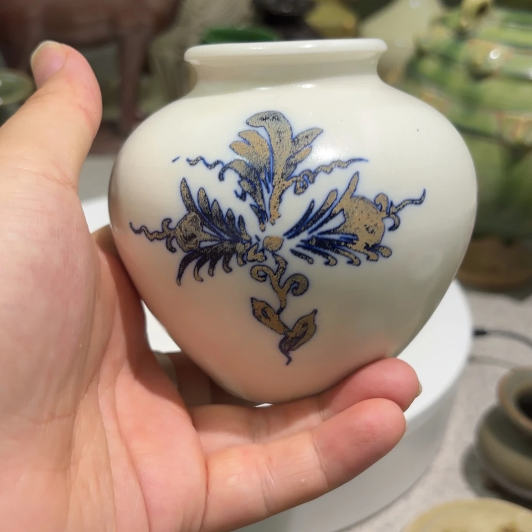 焕***号瓷片器型美观大方的