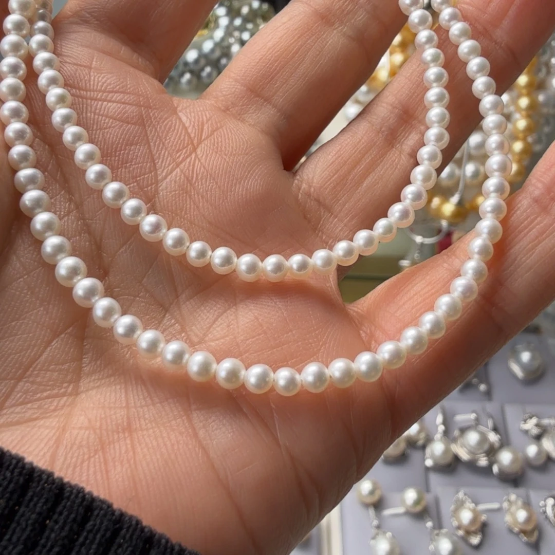 大***妈银S925镶嵌淡水珍珠颈饰