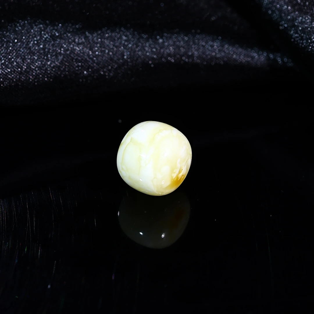 N10011  10.4*9.3mm瓷白花浓蜡老型蜜蜡单珠精品文玩配饰单珠