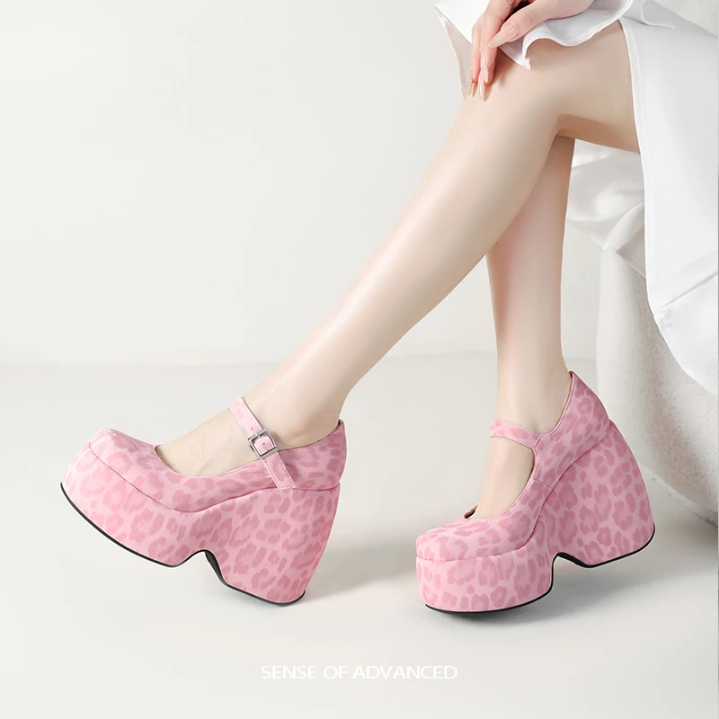 高跟坡跟防水春秋高跟单鞋韩版皮鞋厚底蓝色米白色粉红色 大码YMA