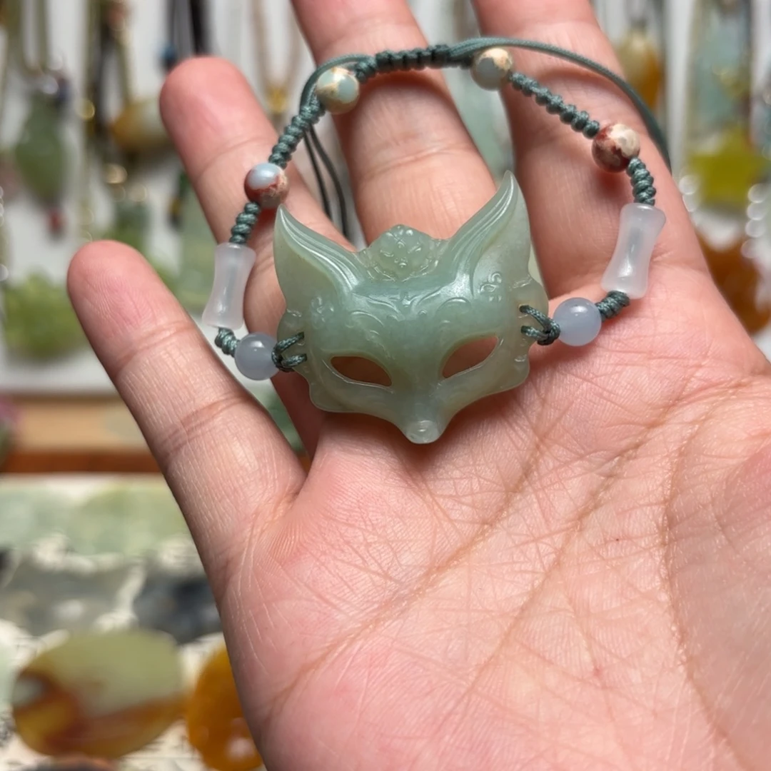 蛇纹石玉合金颈饰