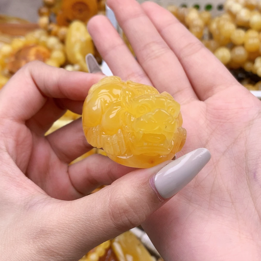 未镶嵌蜜蜡珠宝奇石