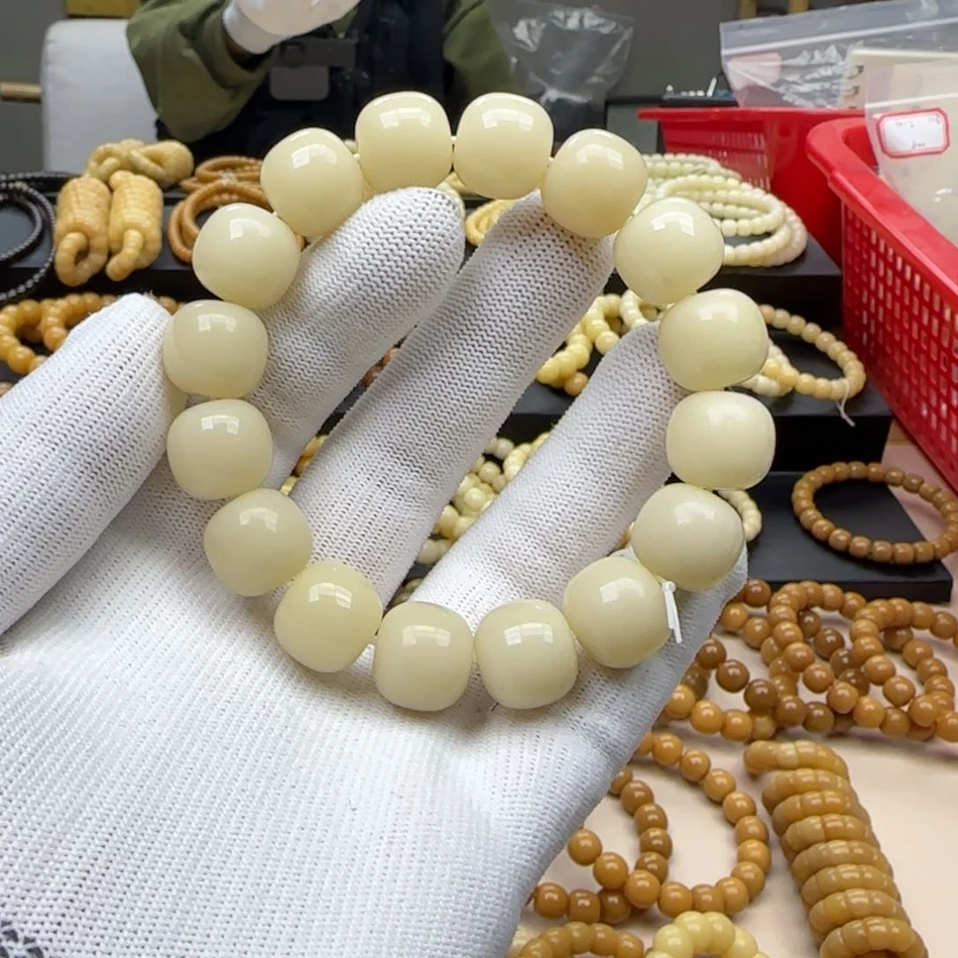 【闪购商品】菩提根/象牙果手串14.15。2年 精工