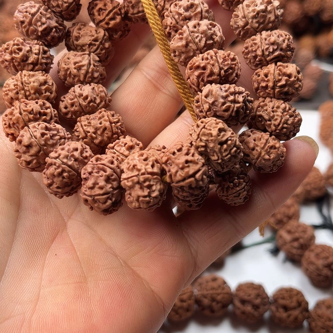 淡***然金刚菩提手串17天然纽扣