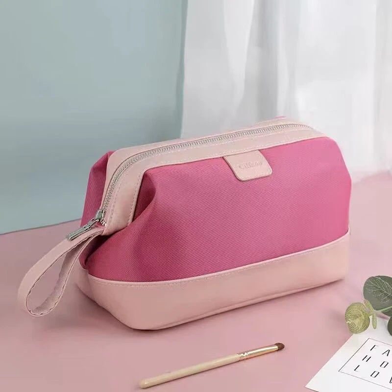 便携新款女用大容量旅行化妆包高级收纳袋洗漱包撞色PU拉链包