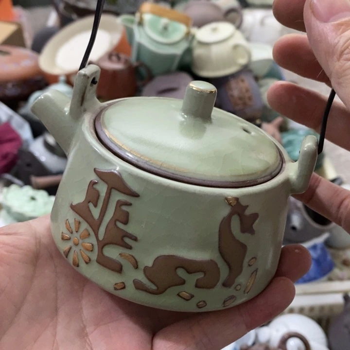 陶瓷艺术品及陶瓷壶微瑕