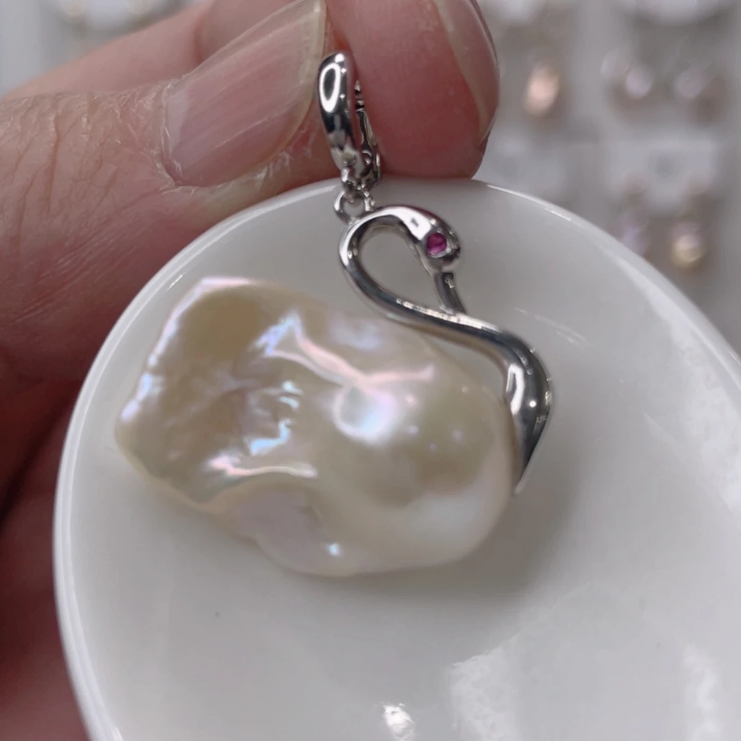 颈饰未镶嵌淡水珍珠