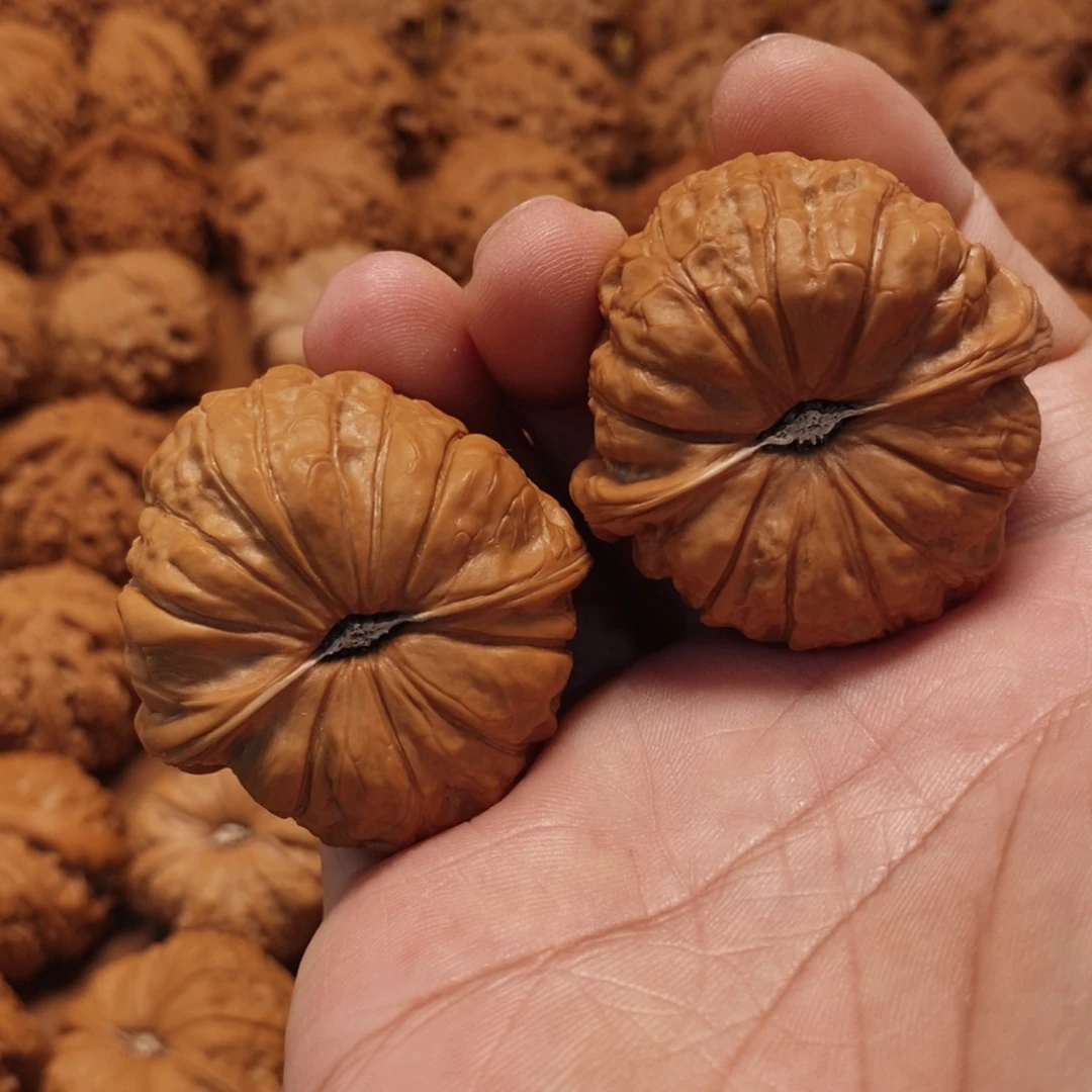 文玩核桃把件￴**￴43尺 全品南瓜墩 46克 45