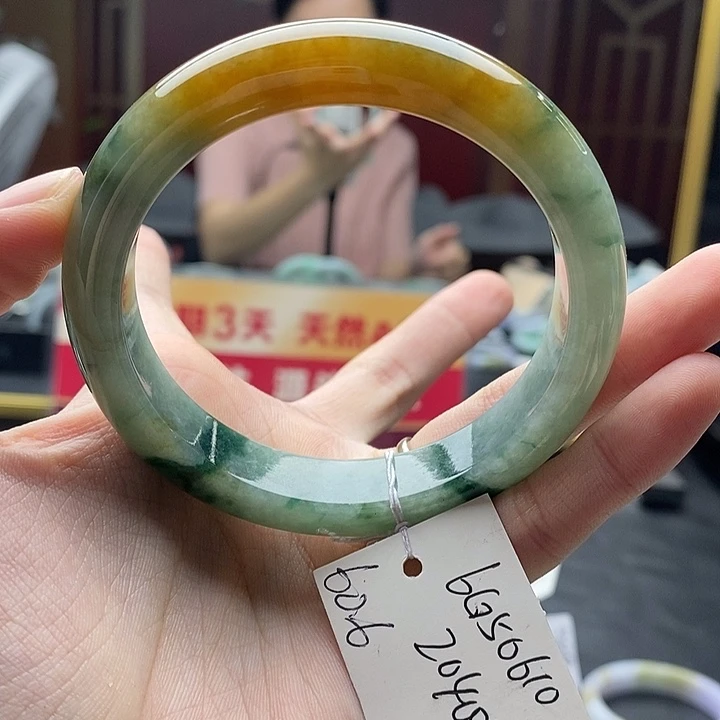 翡翠手镯未镶嵌60➕圈口