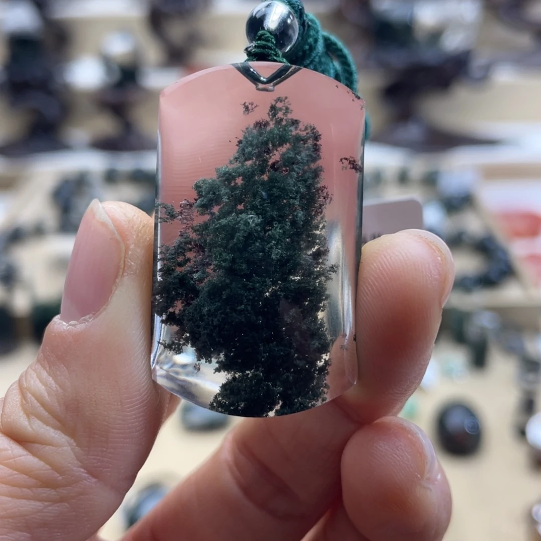 水晶颈饰未镶嵌木*绿幽灵无事牌