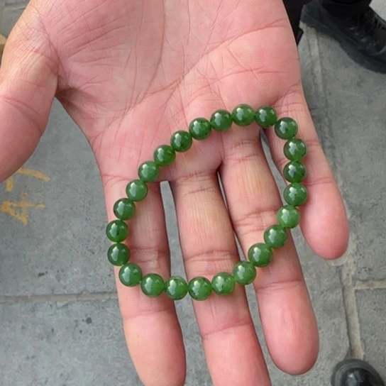 和田玉手链未镶嵌卡8菠菜绿，多样性发一，微红皮老料