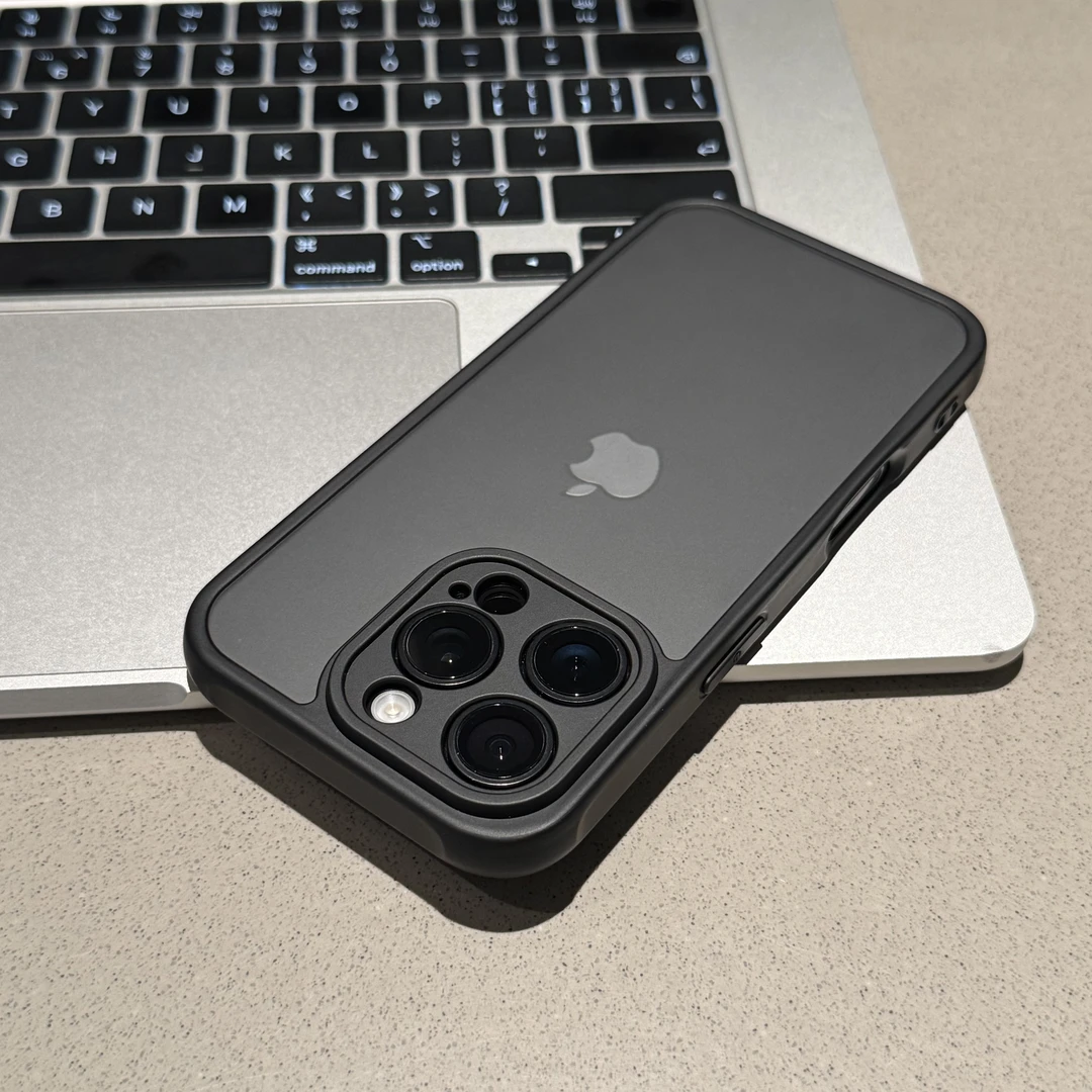 ZMGX新款磨砂黑色适用iPhone16pro手机壳苹果15高级14全包13/12套