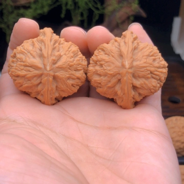 吊坠文玩核桃南疆石