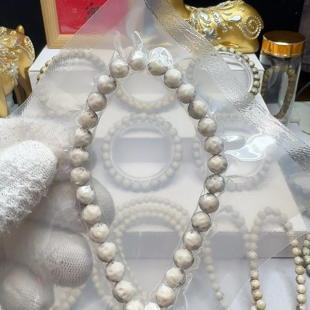 星月菩提手串石玉料瓷白玉化料通体留白小细星