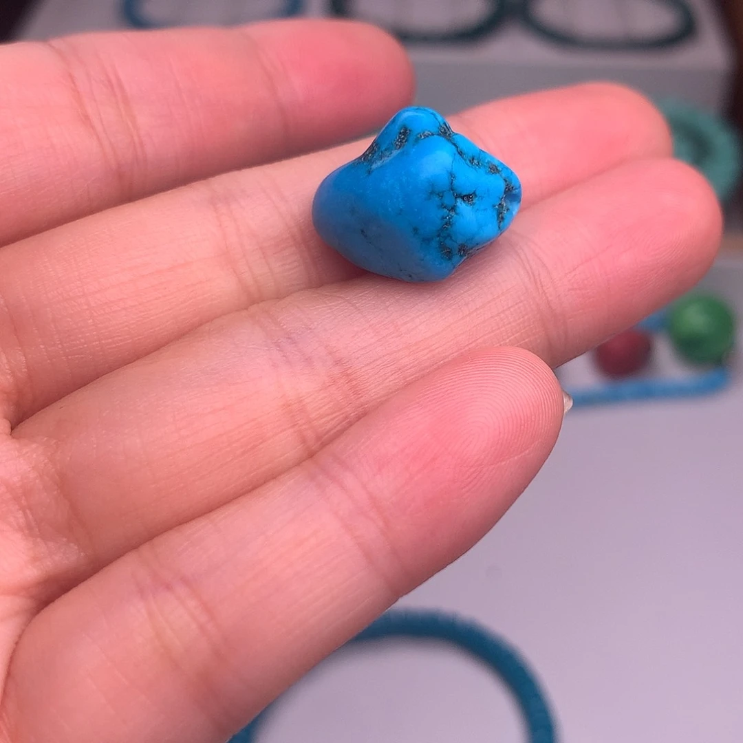 十堰蓝花花松石未镶嵌