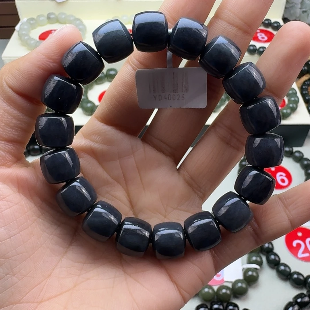 和田玉未镶嵌手串