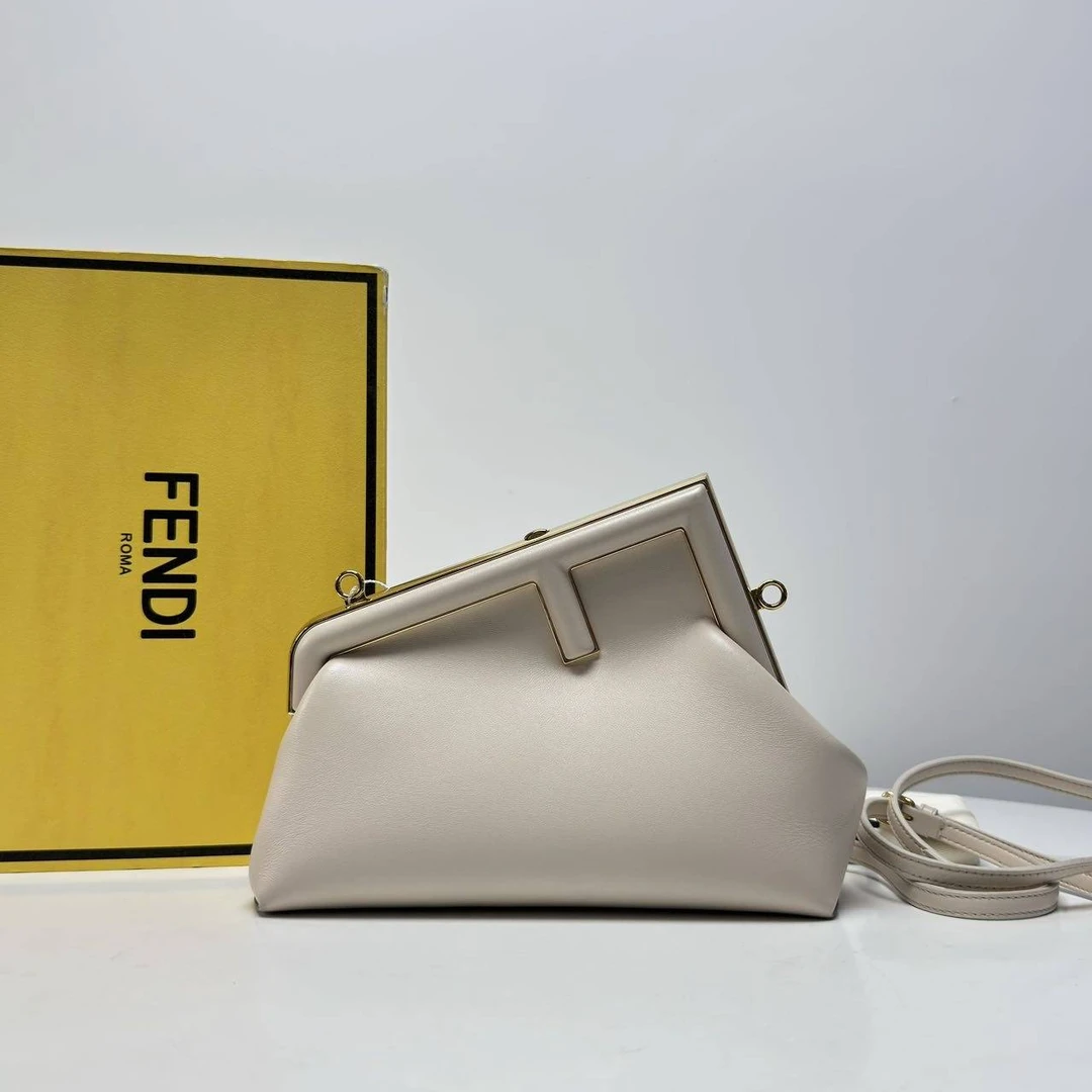 95新 FENDI/芬迪 小野专属 芬迪 first DT1010