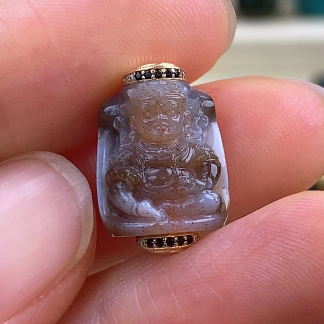 玛瑙/玉髓颈饰18K金镶嵌