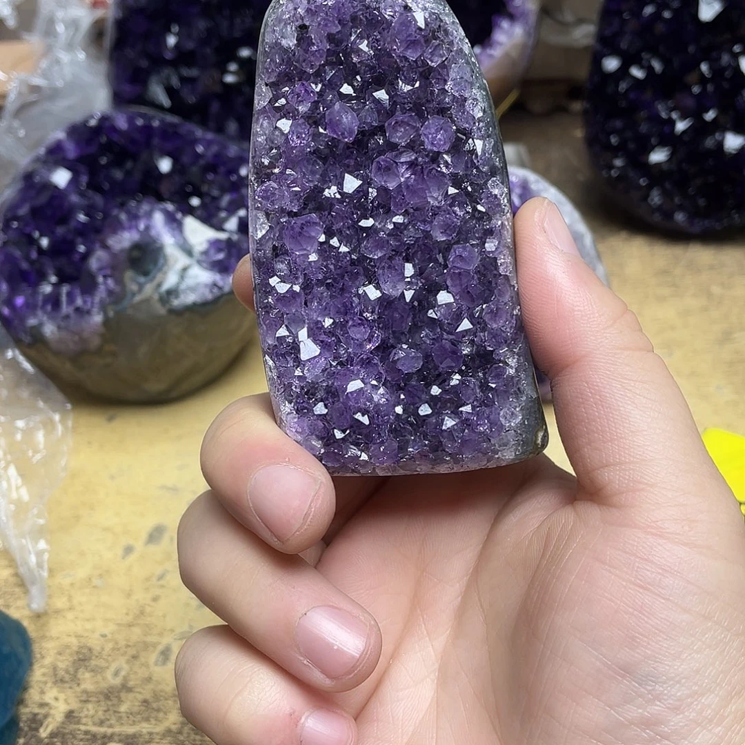 大型摆件（非配饰）紫晶未镶嵌