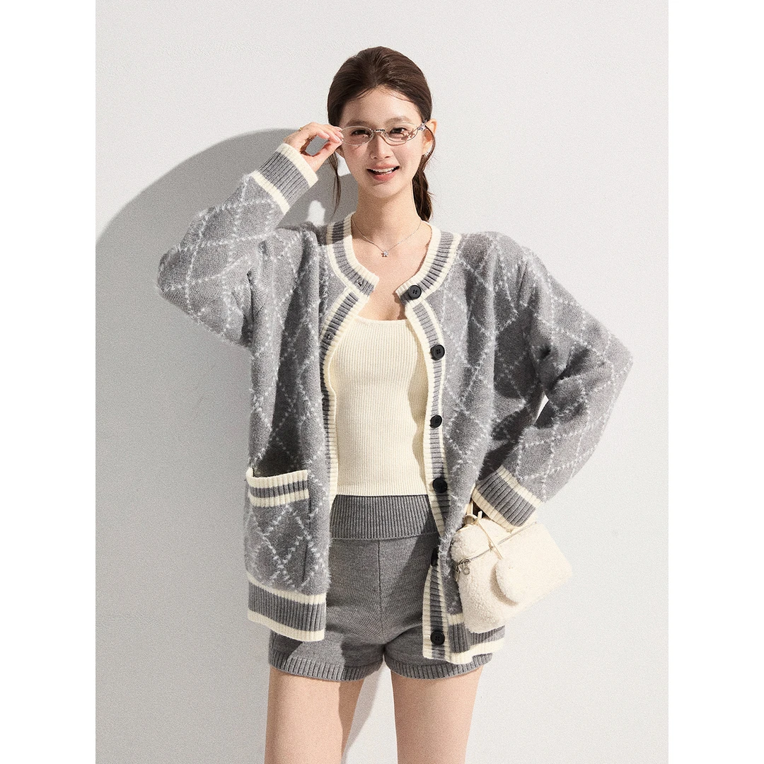 谢不肉 菱格毛衣开衫圆领女秋季设计感宽松休闲时尚针织上衣50766