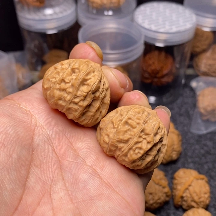 文玩核桃吊坠35全品门头沟
