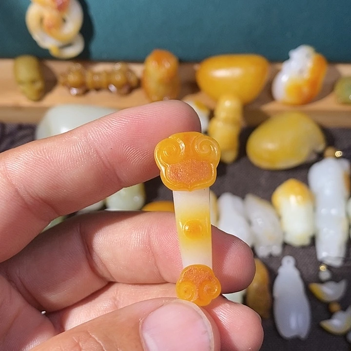 【闪购商品】和田玉挂件未镶嵌擎*柱