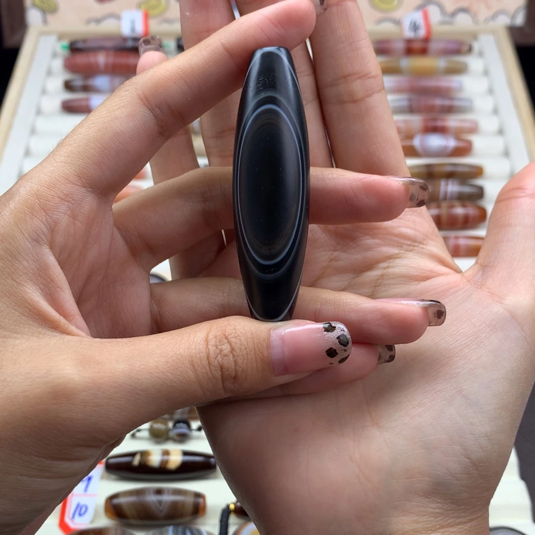 玛瑙/玉髓手链未镶嵌已*置